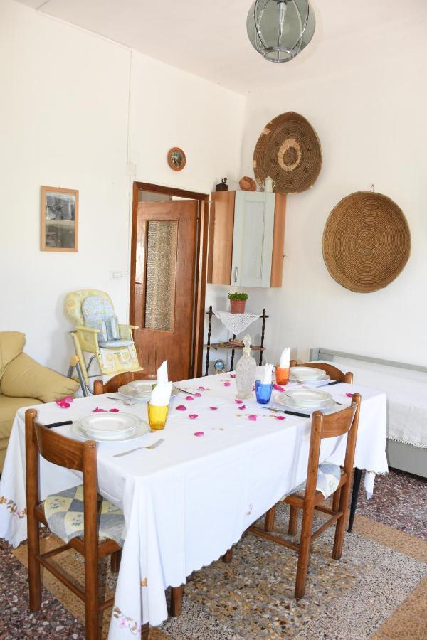 Su Cuile Historical Country House With Barbecue Martis Екстериор снимка