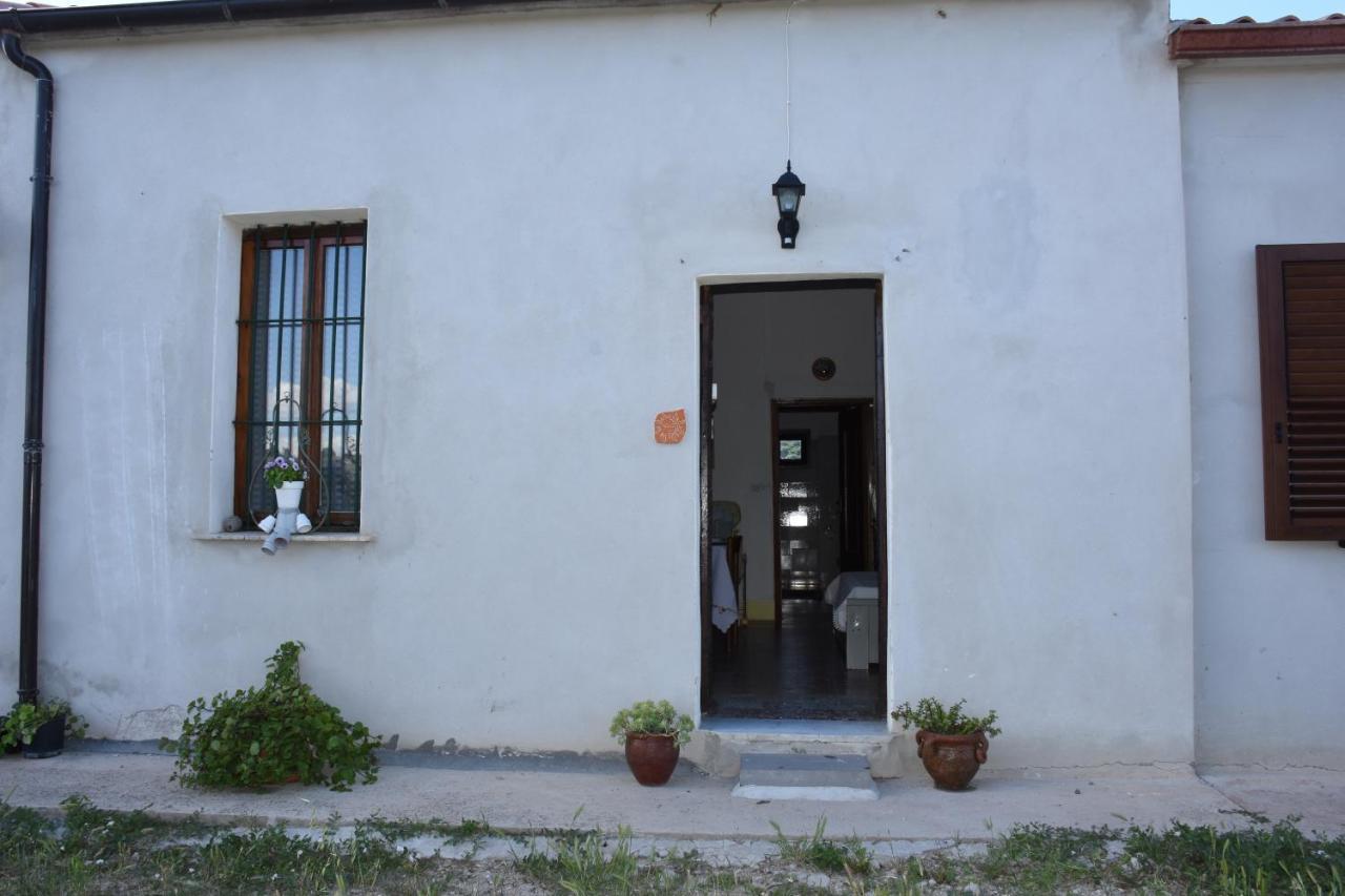 Su Cuile Historical Country House With Barbecue Martis Екстериор снимка